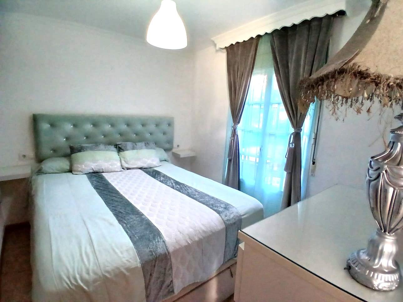 Amplio Piso en zona oeste Ideal para Entrar a Vivir