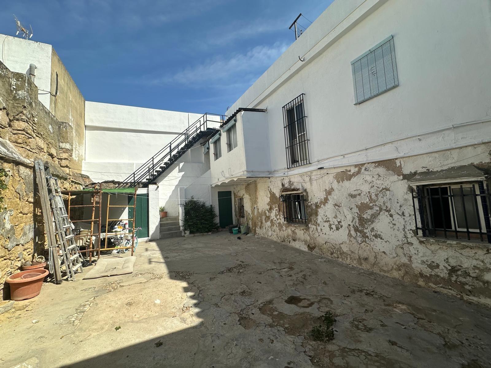 Casa a reformar en pleno centro en Jerez