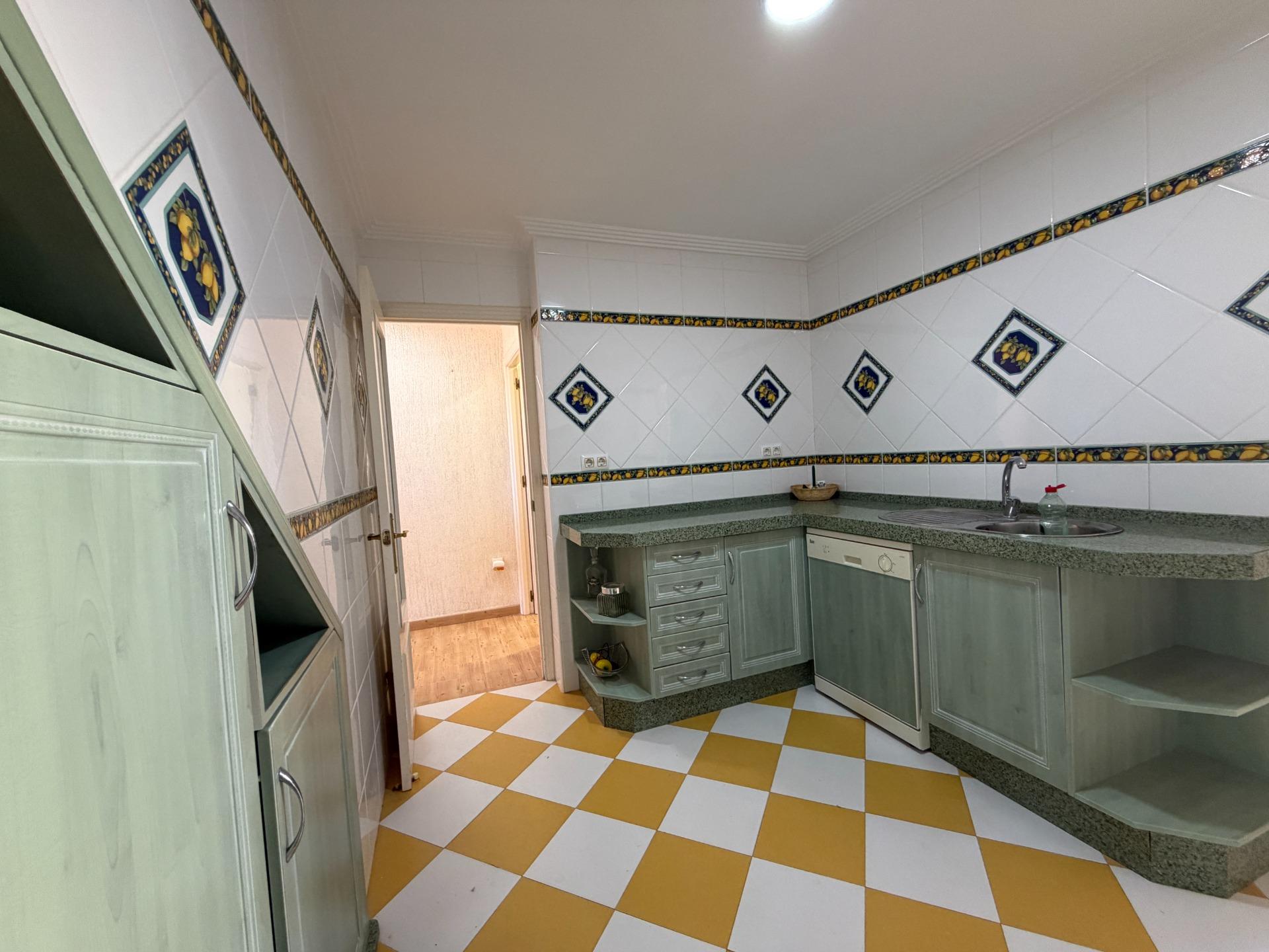 CASA UNIFAMILIAR EN GUADALCACÍN TOTALMENTE REFORMADA