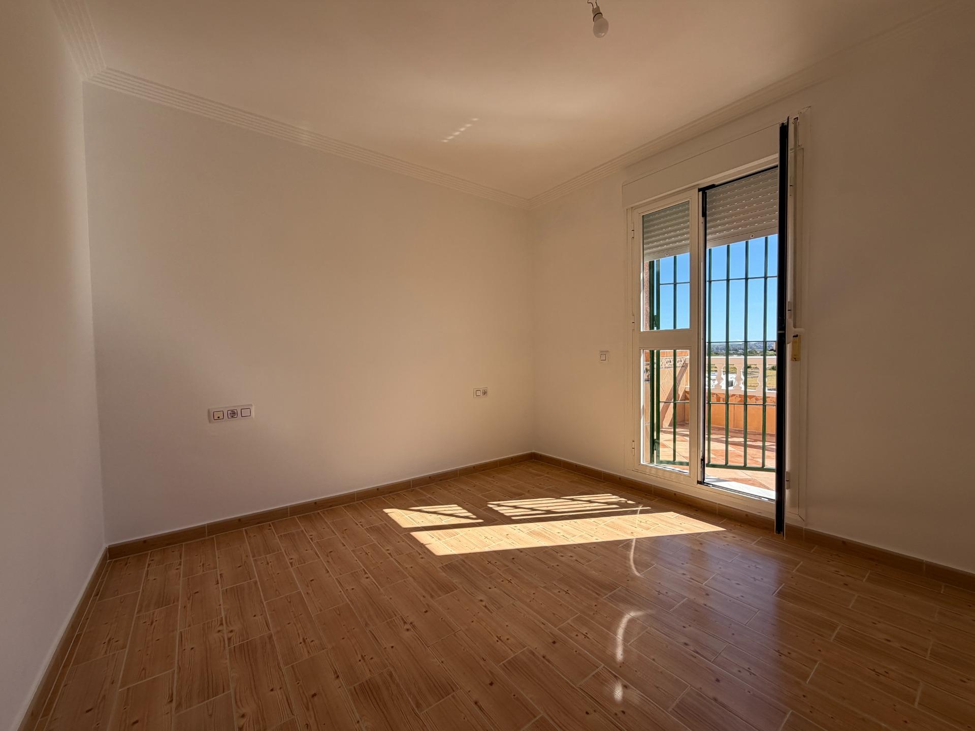 CASA UNIFAMILIAR EN GUADALCACÍN TOTALMENTE REFORMADA