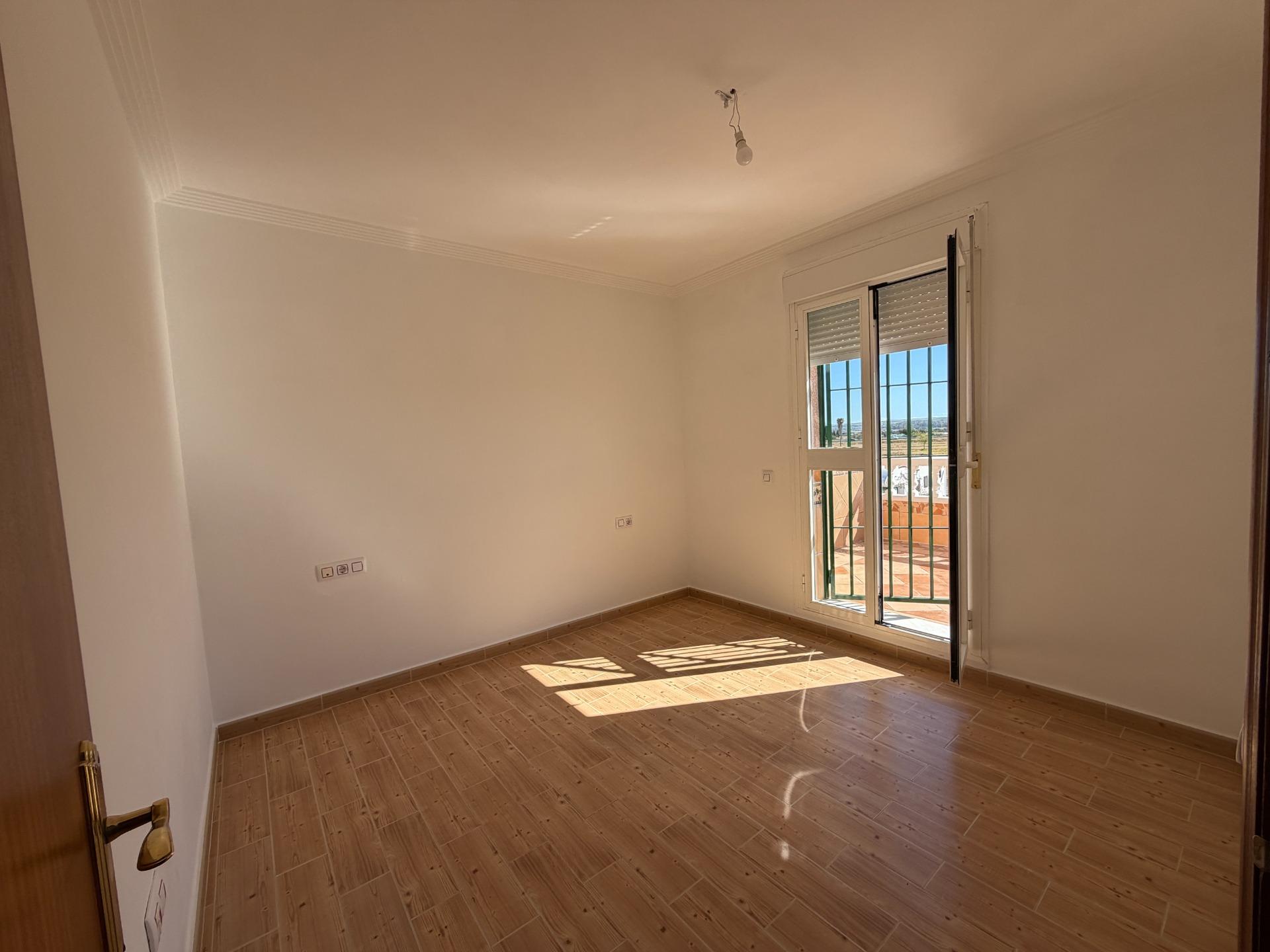 CASA UNIFAMILIAR EN GUADALCACÍN TOTALMENTE REFORMADA