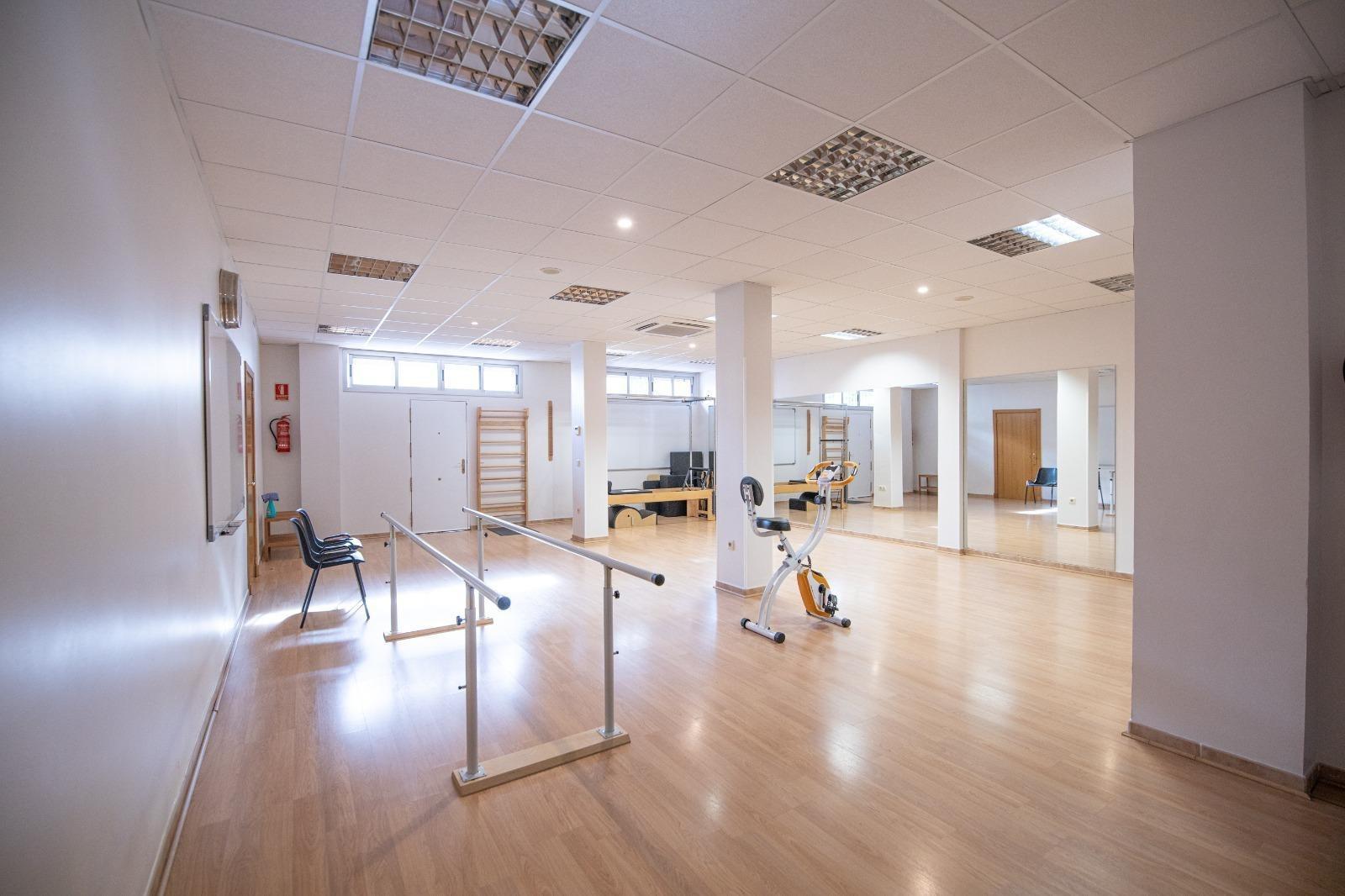 ESPACIO ADAPTABLE IDEAL PARA MULTIPLES PROYECTOS EN BARRIADA ESPAÑA