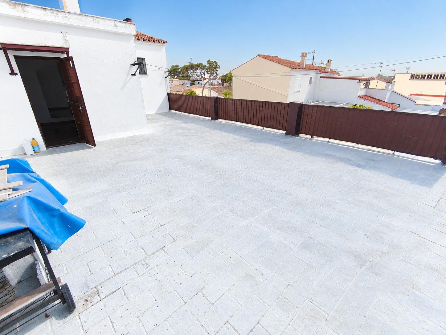 ¡Gran oportunidad en Estella del Marqués!