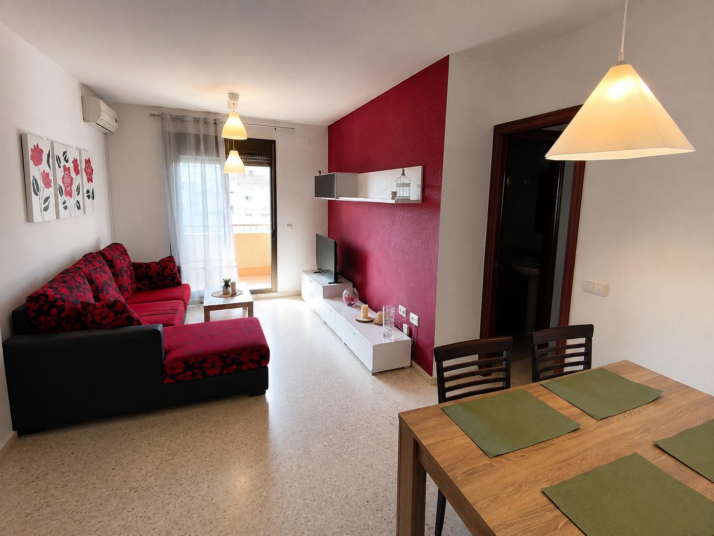 LA PROPIEDAD SOLO ALQUILA A FUNCIONARIOS. Amplio y Moderno piso en alquiler