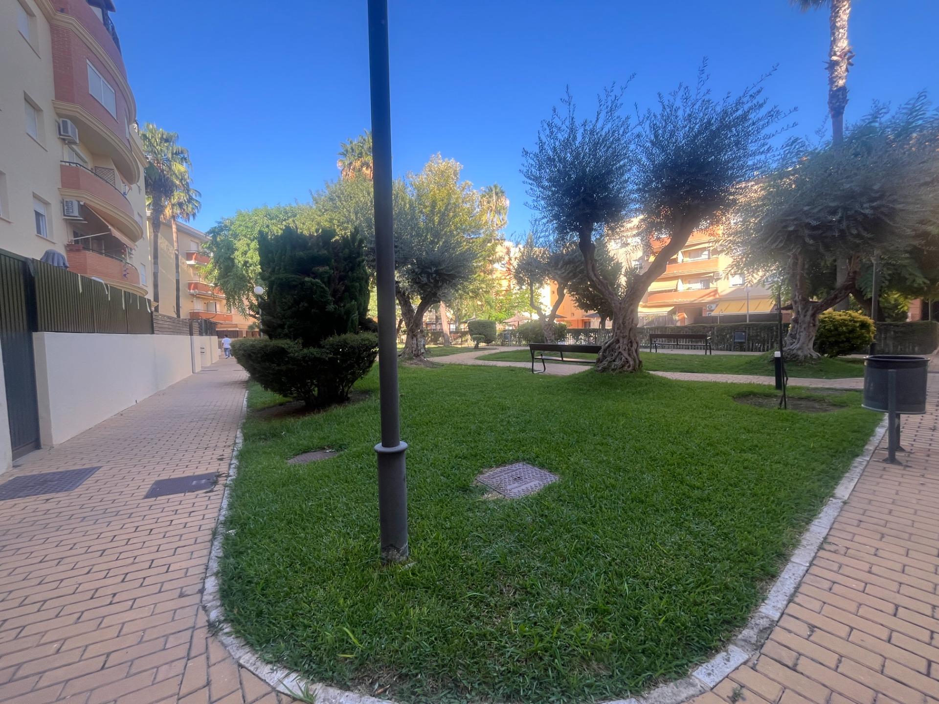 PISO EN JARDIN DEL INGLES CON GARAJE