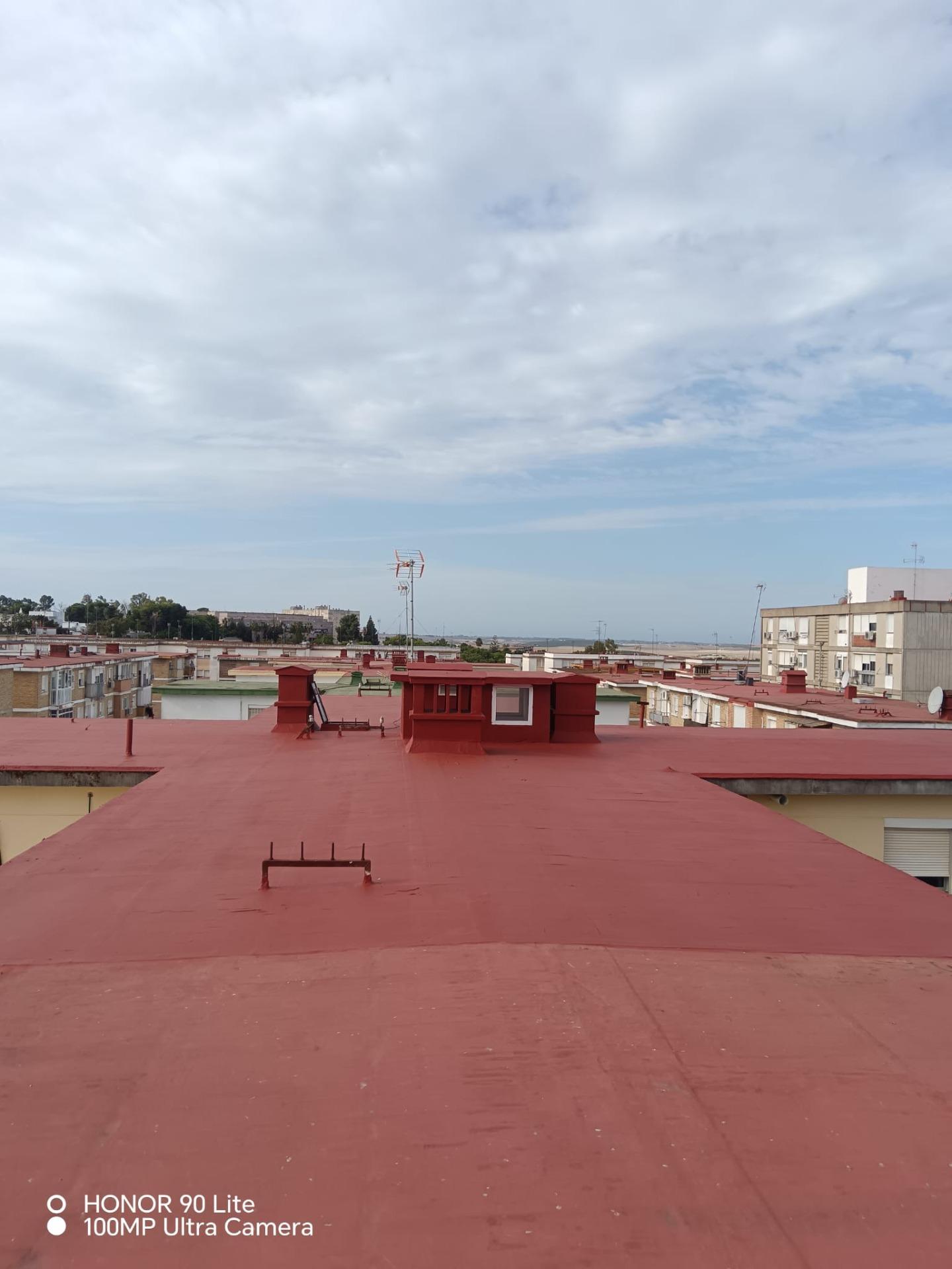 PISO PARA REFORMAR EN LA CORONACIÓN, ZONA OESTE DE JEREZ. ¡EDIFICIO CON ASCENSOR!